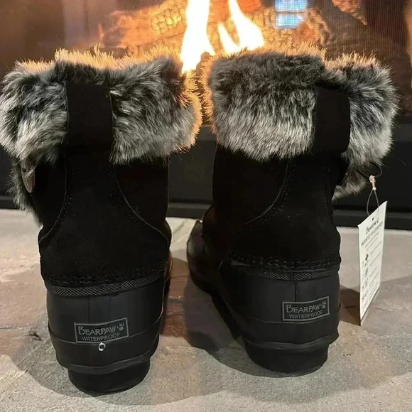 BEARPAW Deborah Waterproof Snowboots, Cow suede, faux fur & wool blend lining-8 - Picture 2 of 16